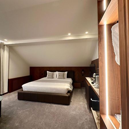 Hotel Restaurant & Spa Les Planets Les Rasses Екстер'єр фото
